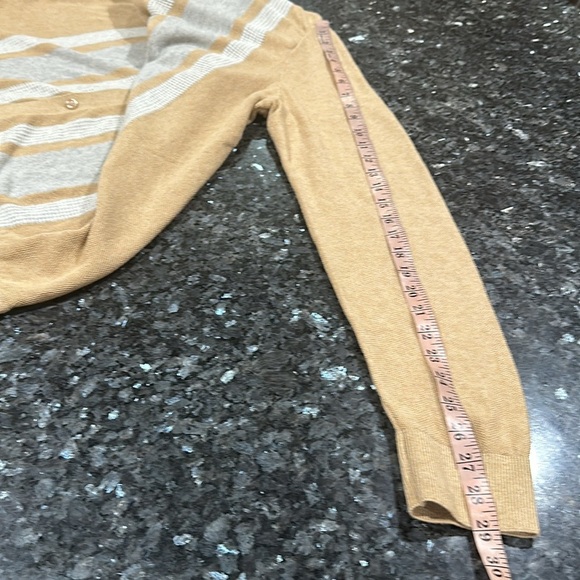 ExpressTan and Gray Cardigan with Vertical Stripes - Picture 4 of 6